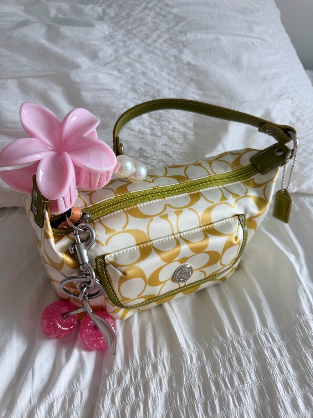 Vintage Coach Green & Cream Signature Monogram Nylon Demi Baguette Bag - Picture 5 of 10
